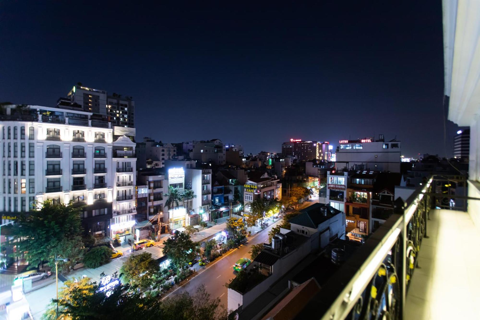 Blue Diamond Airport - San Bay Tan Son Nhat Ho-Chi-Minh-Stadt Exterior foto